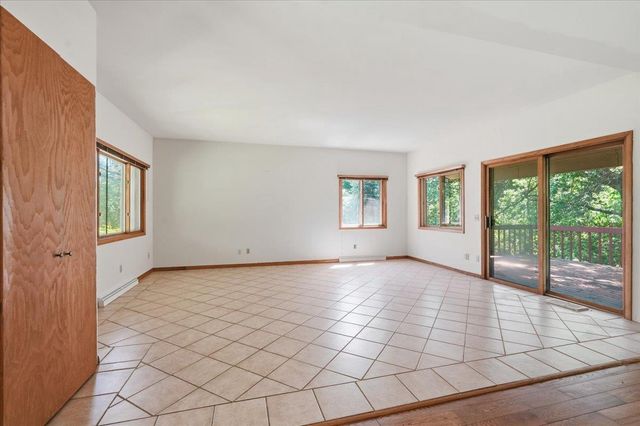 4938 Hickory Trail, Middleton, WI 53562