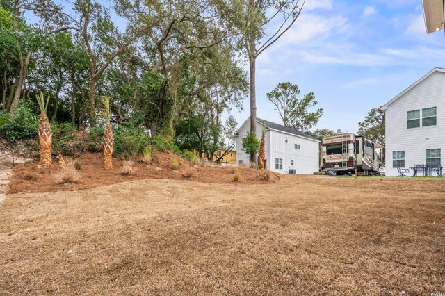 2547 Sand Dunes Dr., Myrtle Beach, SC 29577