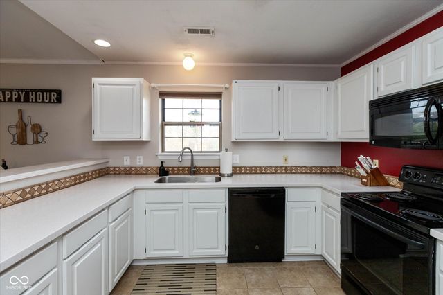 5451 Pine Knoll Boulevard, Noblesville, IN 46062