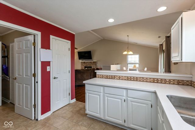 5451 Pine Knoll Boulevard, Noblesville, IN 46062