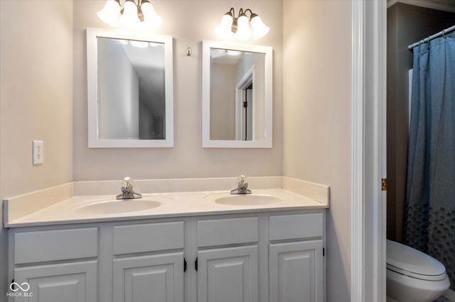 5451 Pine Knoll Boulevard, Noblesville, IN 46062