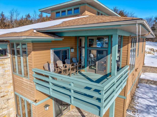 N8081 Springer Road, Lake Mills, WI 53551