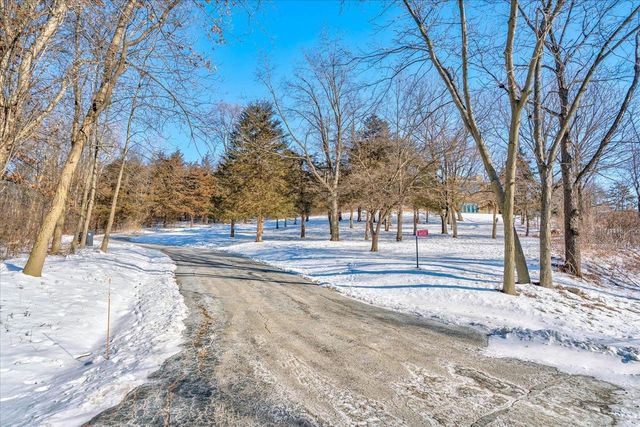 N8081 Springer Road, Lake Mills, WI 53551