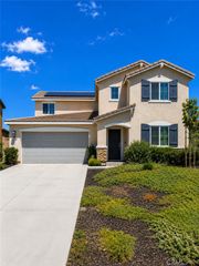 32190 Rambling Court, Winchester, CA 92596