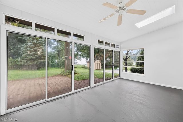 720 Lorena Street SW, North Canton, OH 44720