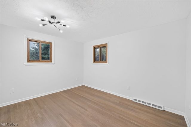 720 Lorena Street SW, North Canton, OH 44720