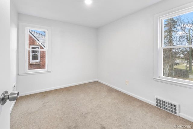 12651-12655 Kelly Road, Detroit, MI 48224