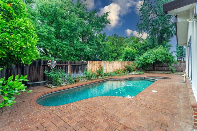 5238 Shelato Way, Carmichael, CA 95608