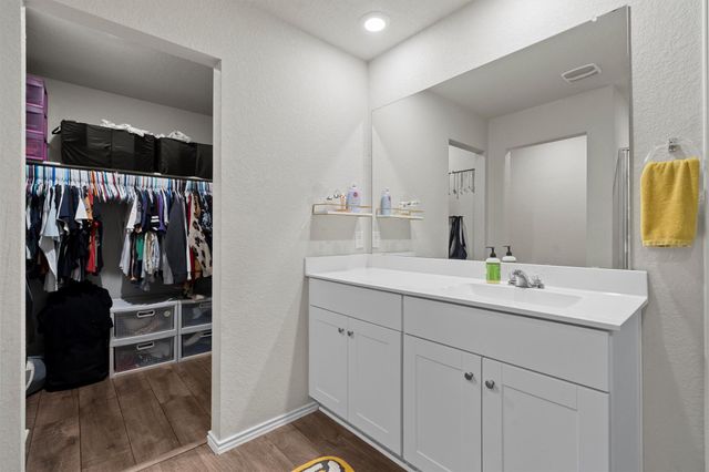 12701 Brahmin DR, Austin, TX 78724