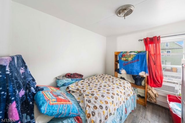 229 Marshall St, Elizabeth City, NJ 07206
