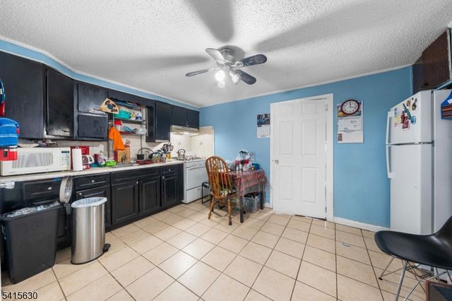 229 Marshall St, Elizabeth City, NJ 07206
