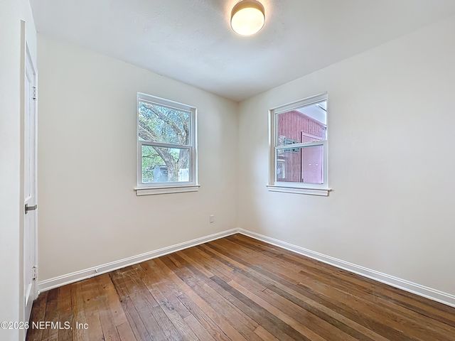 3347 SYLVIA Street, Jacksonville, FL 32207