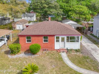 3347 SYLVIA Street, Jacksonville, FL 32207