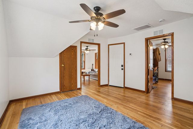 587 Cook Avenue E, Saint Paul, MN 55130