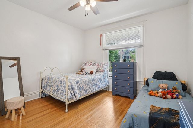 587 Cook Avenue E, Saint Paul, MN 55130