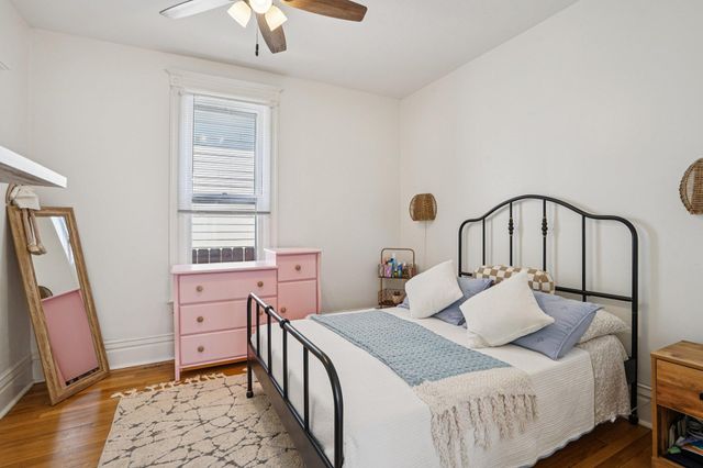 587 Cook Avenue E, Saint Paul, MN 55130