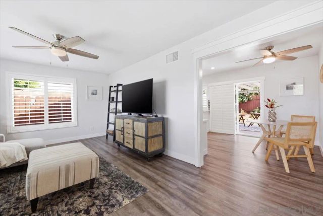 7843 Jade Coast Rd., San Diego, CA 92126