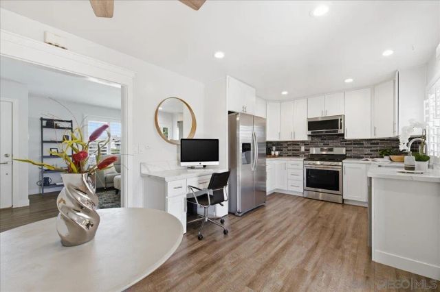 7843 Jade Coast Rd., San Diego, CA 92126