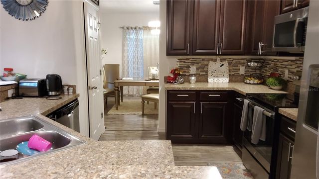 355 GRANADA BOULEVARD, Davenport, FL 33837