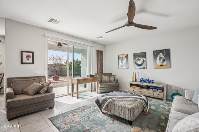36203 W SAN ALVAREZ Avenue W, Maricopa, AZ 85138