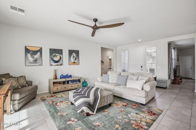 36203 W SAN ALVAREZ Avenue W, Maricopa, AZ 85138