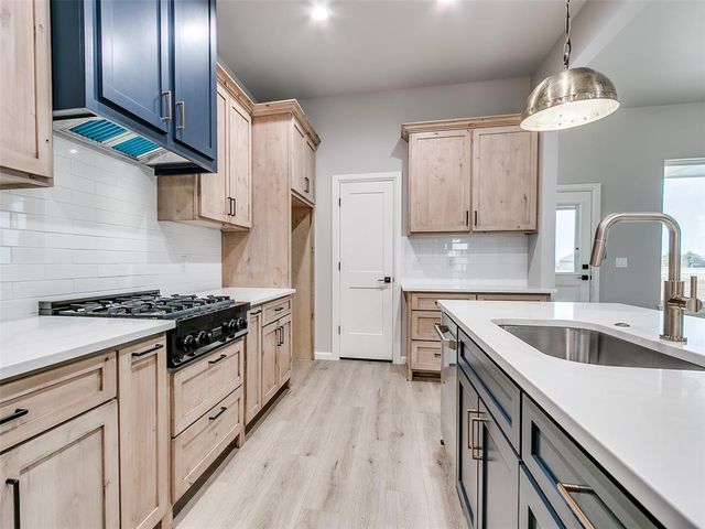 29763 Jade Street, Cashion, OK 73016