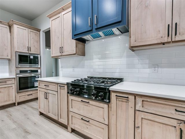 29763 Jade Street, Cashion, OK 73016