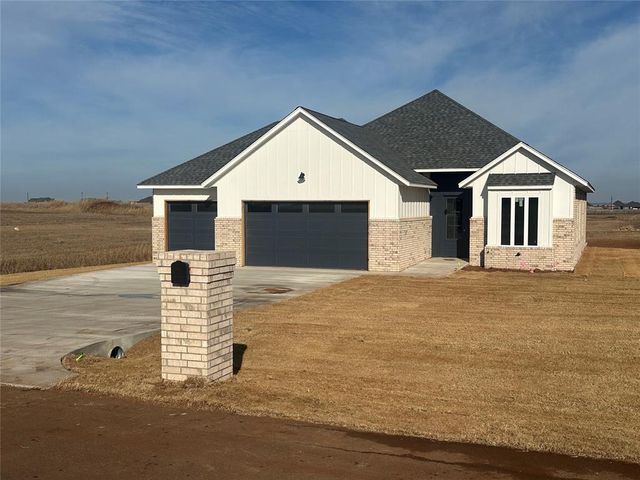 29763 Jade Street, Cashion, OK 73016