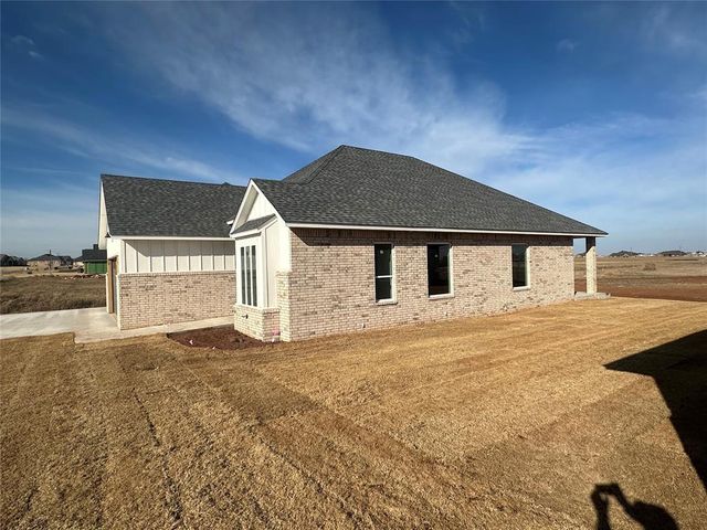 29763 Jade Street, Cashion, OK 73016