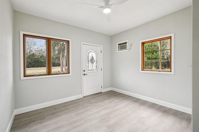 560 E 2ND STREET, Chuluota, FL 32766