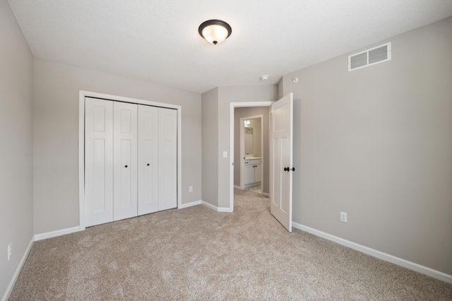 1536 Trellis Lane, West Saint Paul, MN 55118