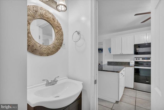 203 GEORGETOWN RD, Blackwood, NJ 08012