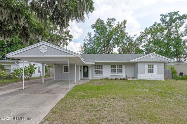 5618 MILMAR Drive S, Jacksonville, FL 32207