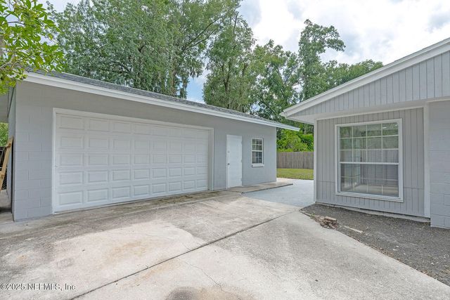 5618 MILMAR Drive S, Jacksonville, FL 32207