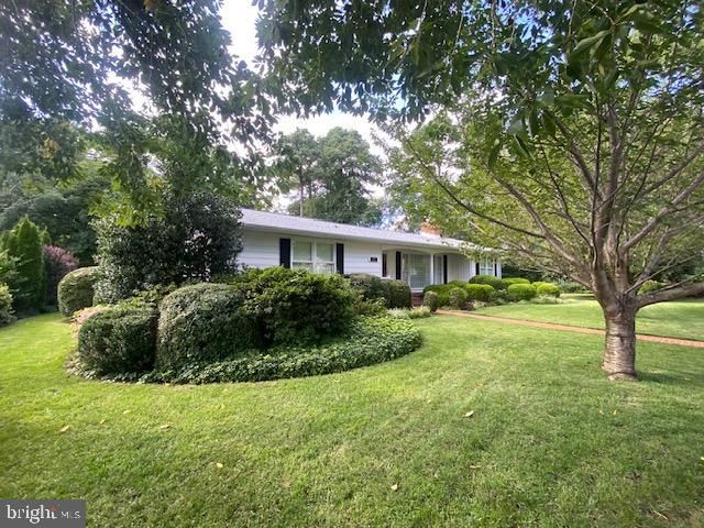 12805 BAY DR, Lusby, MD 20657