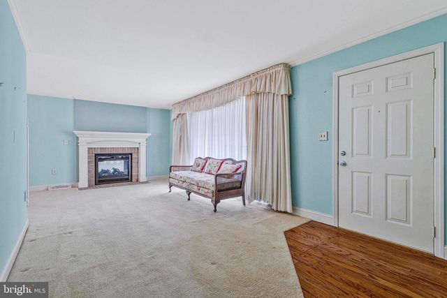 12805 BAY DR, Lusby, MD 20657