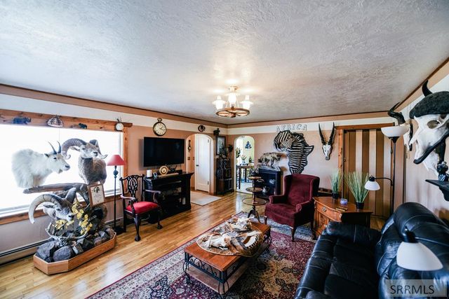 163 Hwy 28, Salmon, ID 83467