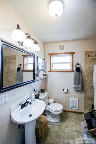 163 Hwy 28, Salmon, ID 83467