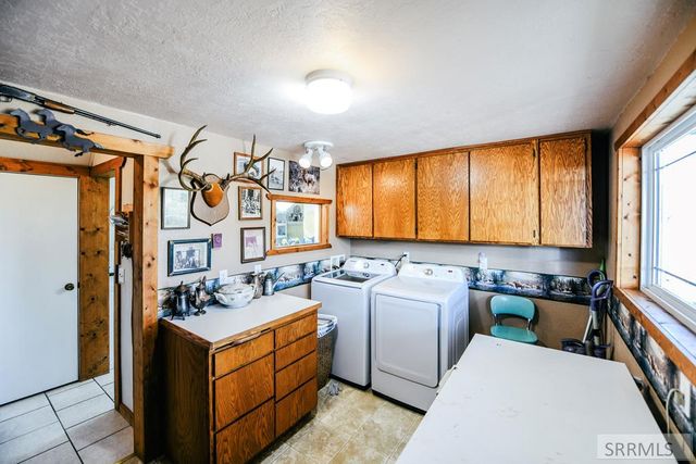 163 Hwy 28, Salmon, ID 83467