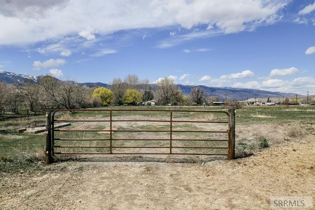 163 Hwy 28, Salmon, ID 83467