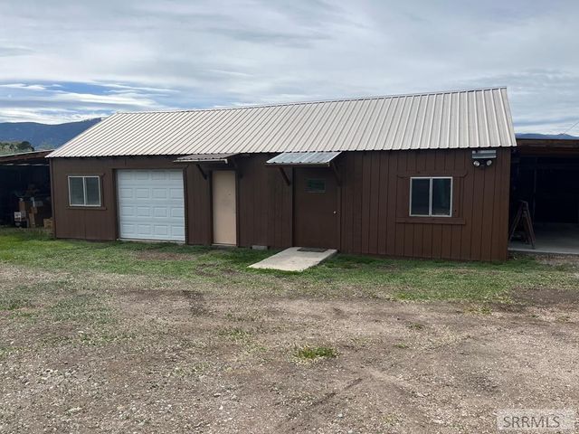 163 Hwy 28, Salmon, ID 83467