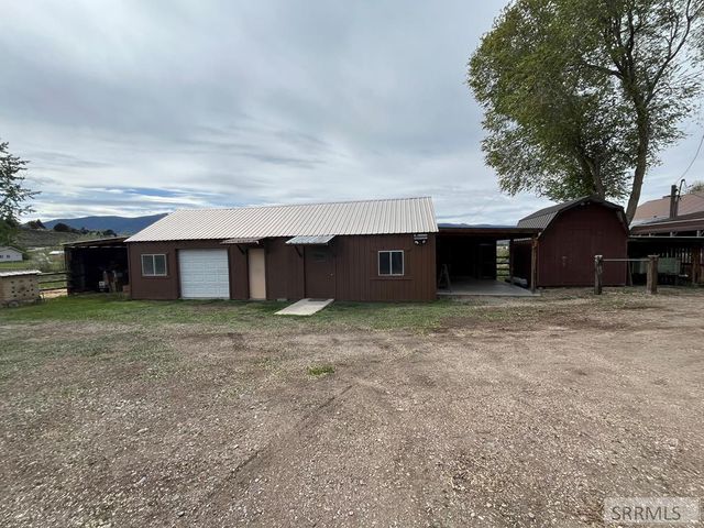 163 Hwy 28, Salmon, ID 83467