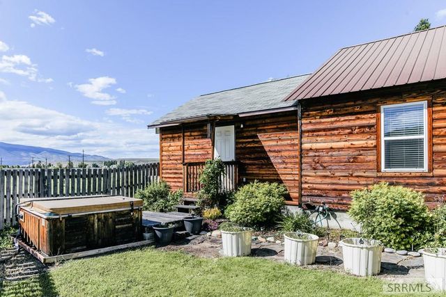 163 Hwy 28, Salmon, ID 83467