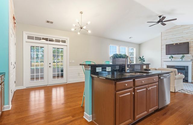 1960 Oxford St., Myrtle Beach, SC 29577