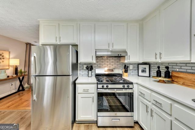 160 Booth Road SW APT B, Marietta, GA 30008