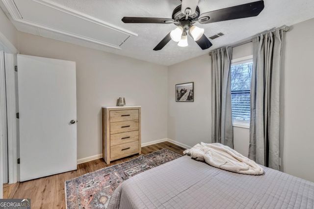 160 Booth Road SW APT B, Marietta, GA 30008