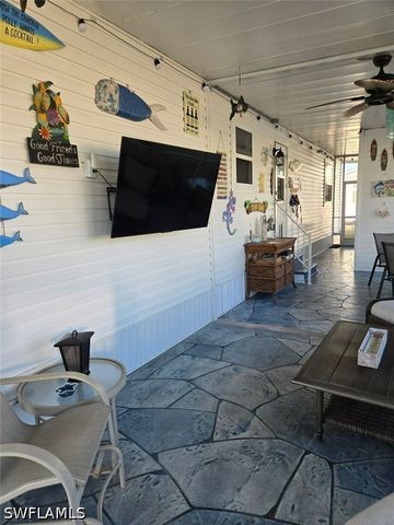 114 Elise DR, Fort Myers, FL 33908