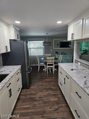 114 Elise DR, Fort Myers, FL 33908