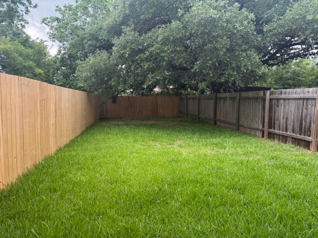 806 North Parker Avenue N, Bryan, TX 77803