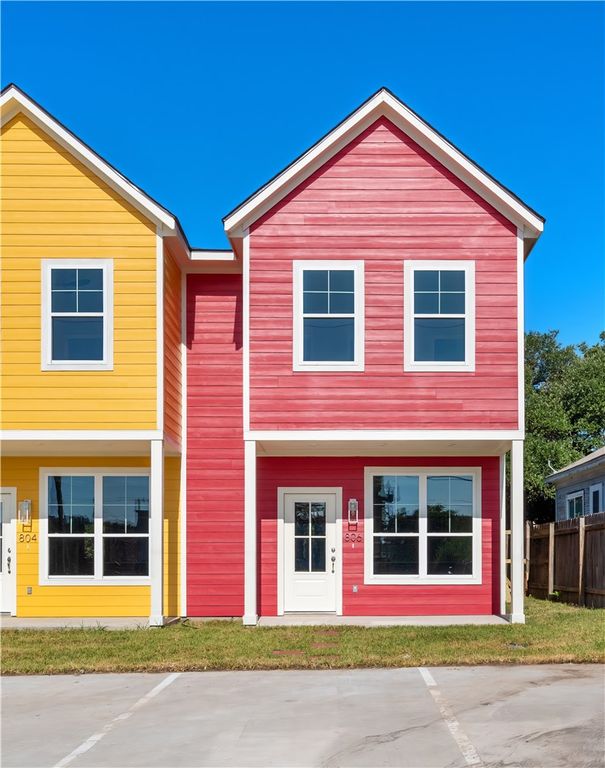 806 North Parker Avenue N, Bryan, TX 77803